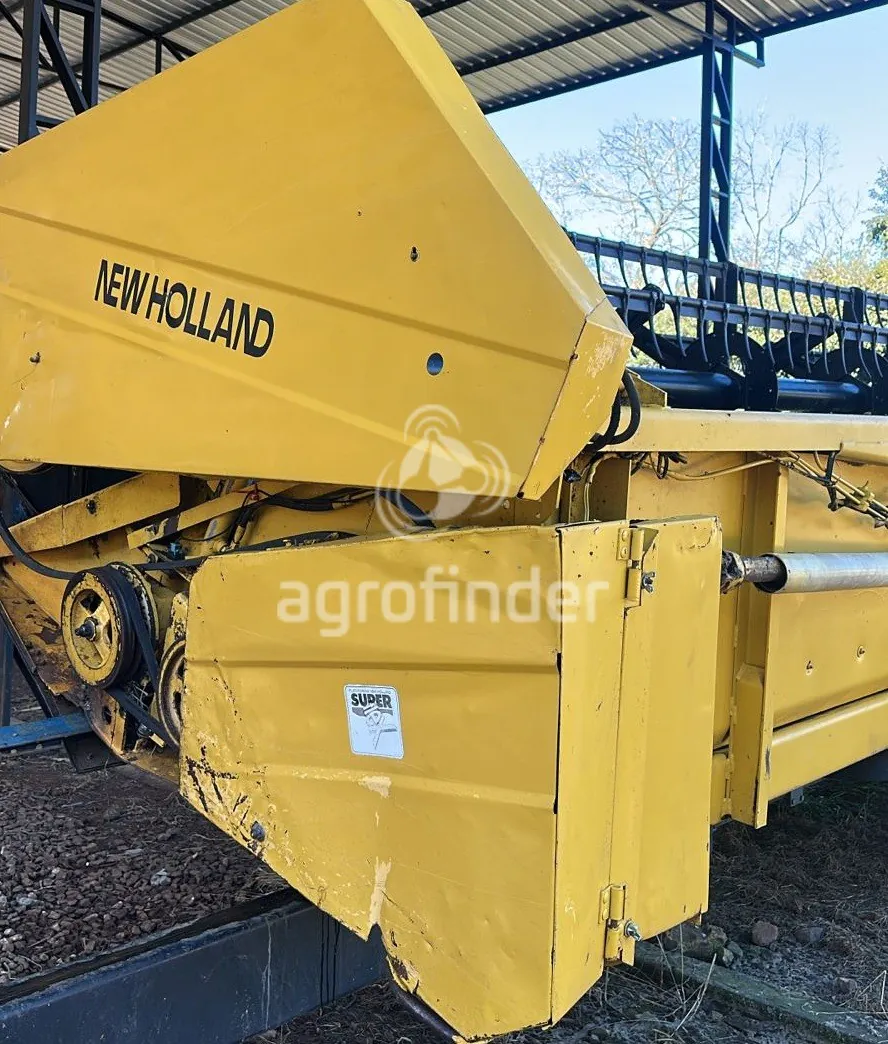 コメページ Colheitadeira New Holland TC 57 Usada 2002 | Agrofinder